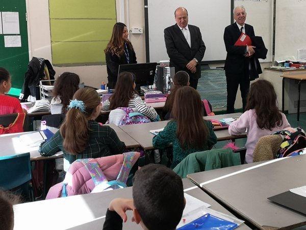 Ο Υπουργός Παιδείας, επισκέφθηκε σχολεία της παροικίας στο Λονδίνο