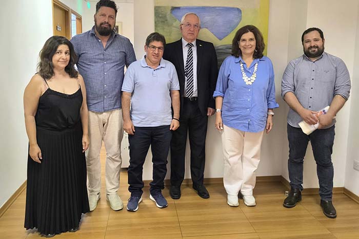 Συνάντηση μελών του ΔΣ της Ένωσης Λογοτεχνών Κύπρου με την Υφυπουργό Πολιτισμού