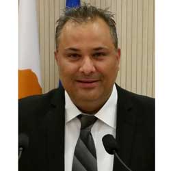 Μ. Σολομωνίδης: Πέραν των 10 εκπαιδευτικών πήραν προαγωγή χωρίς να επιτελούν εκπαιδευτικό έργο