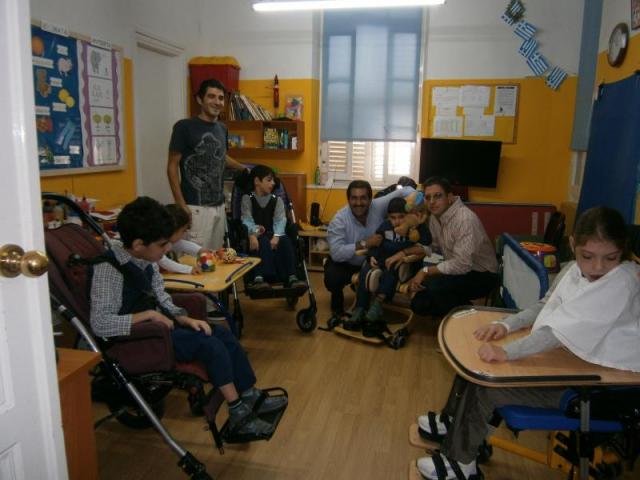 Απάντηση Δημοσθένους στον Τορναρίτη για το κέντρο Σπαστικών και Ανάπηρων Παιδιών «Ανεμώνη»