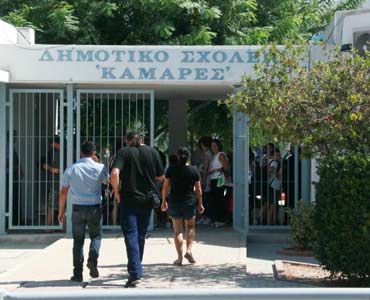 Αρνήθηκε 2 από 4 κατηγορίες ο κατηγορούμενος για απαγωγή μαθητών στη Λάρνακα