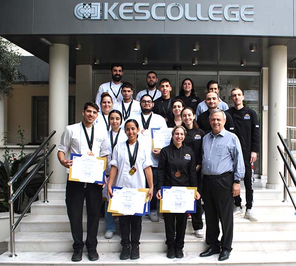 Οι φοιτητές Μαγειρικής του KES College σάρωσαν τα Βραβεία στον Παγκύπριο Διαγωνισμό Μαγειρικής