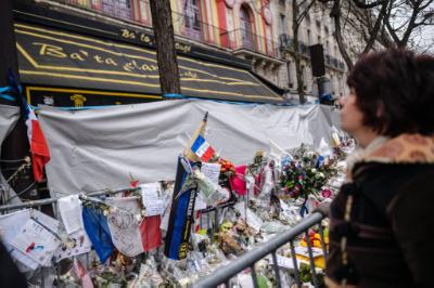 Νηπιαγωγός δέχθηκε επίθεση από κουκουλοφόρο του Ισλαμικού Κράτους στο Παρίσι